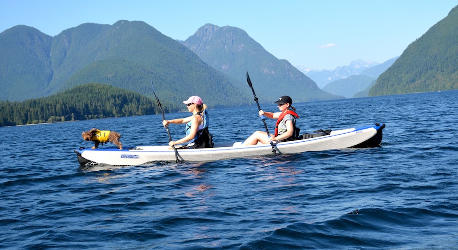 paddling the 473rl Sea Eagle inflatable kayak