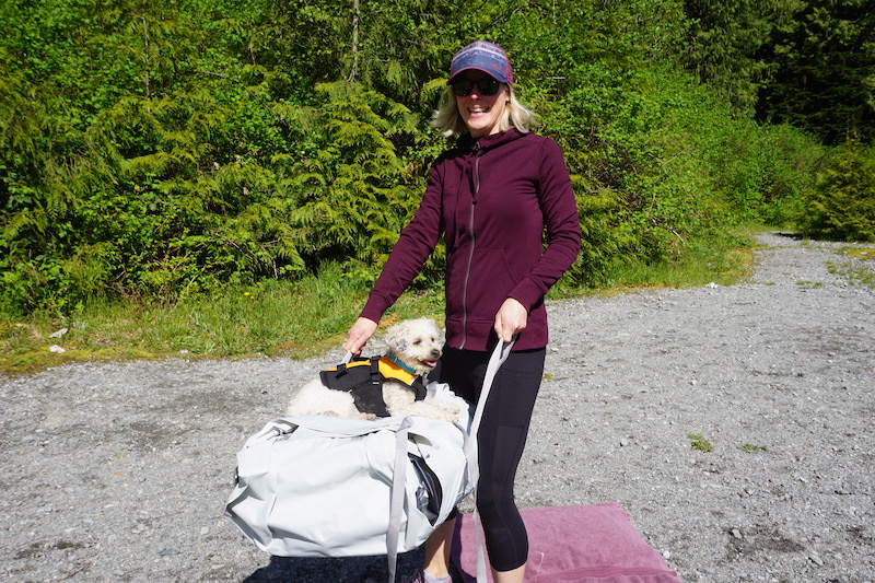 carrying the Sea Eagle kayak bag